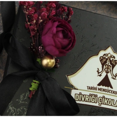 Leblebi Kreması Dolgulu Special Çikolata Kutusu