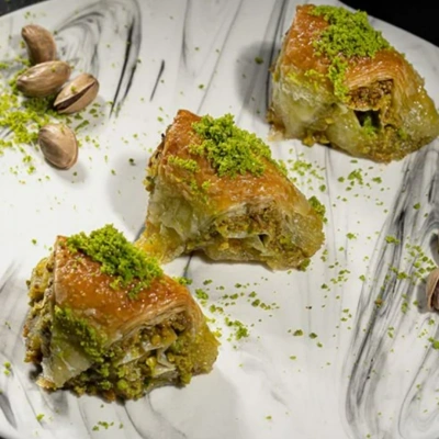 Şöbiyet Baklava
