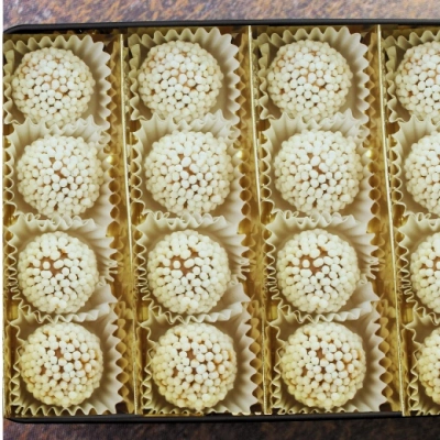 Trüf Pirinç Patlağı Kaplı Karamel Dolgulu Teneke Kutu