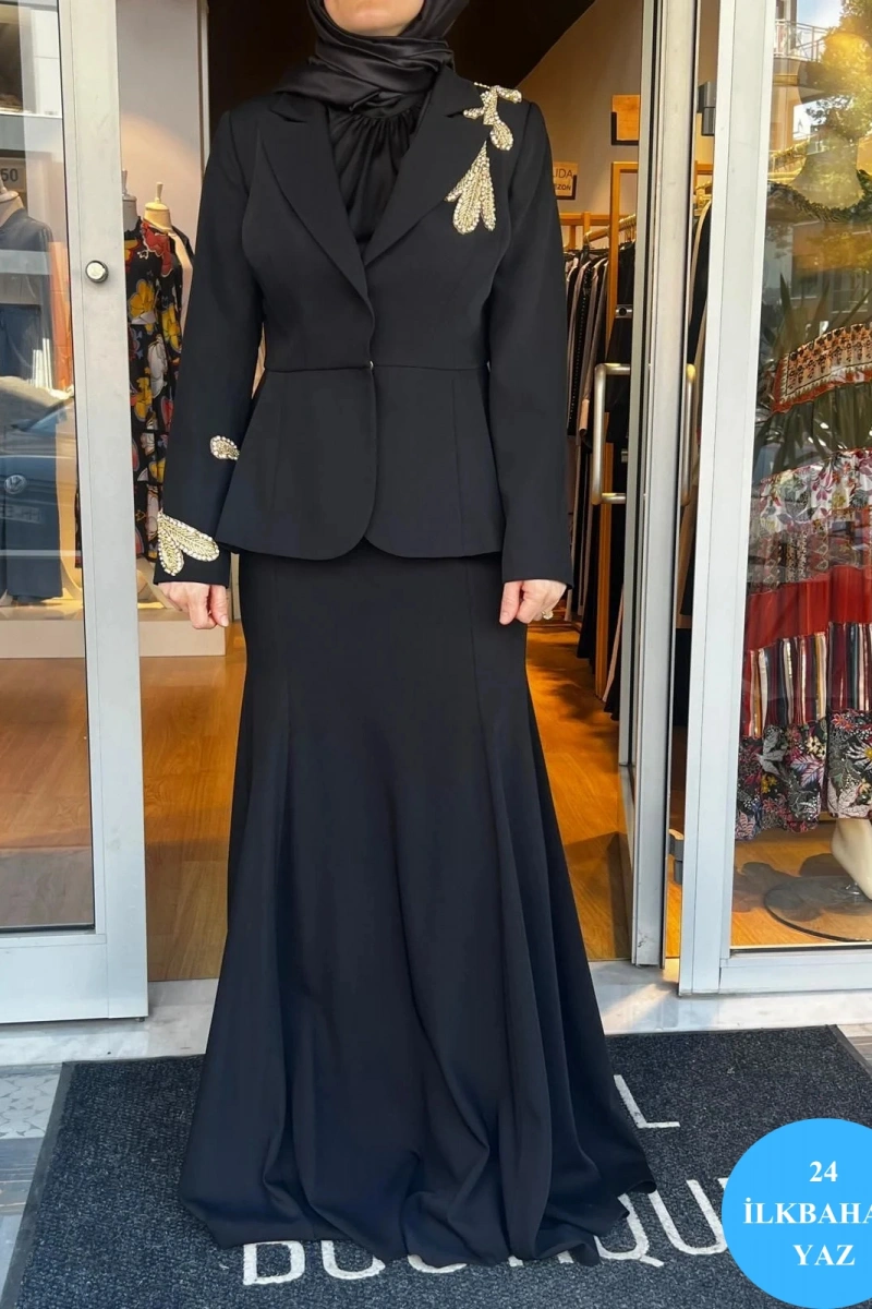 Jamıla Sarah Aplikeli Peplum Ceket Balık Etek Takım SS24-9016