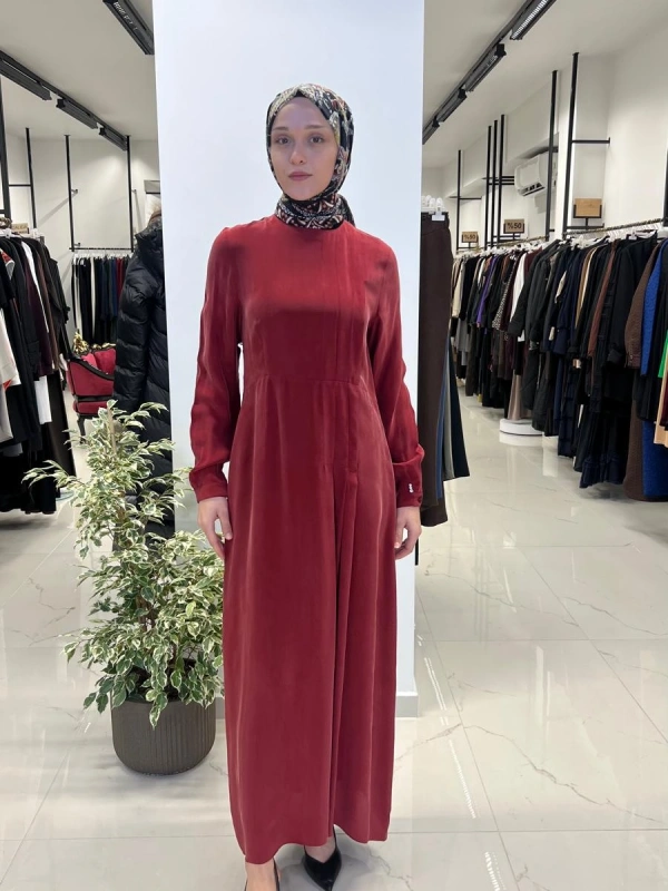 Pili Detaylı Düz Renk Elbise T26Y-4039