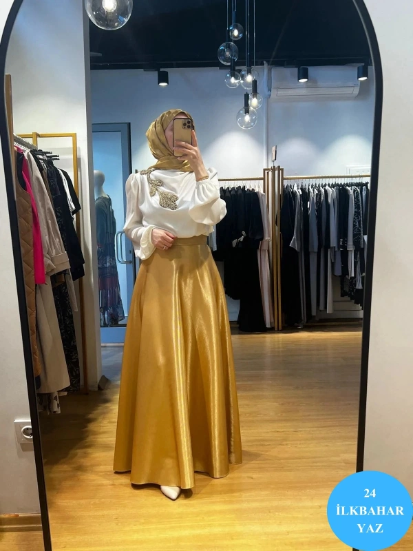 Jamıla Sarah Gold Kloş Etek SS24-6002