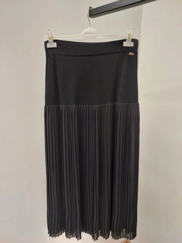 MissDalida Düz Renk Pilise Şifon Etek 25Y-2001