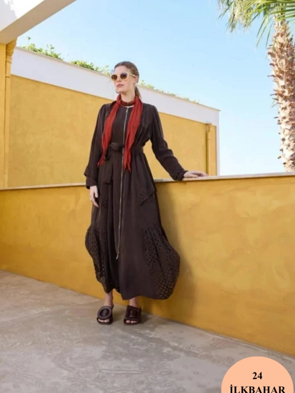 MissWhence Lazer Kesim Detaylı Pardesü 35511