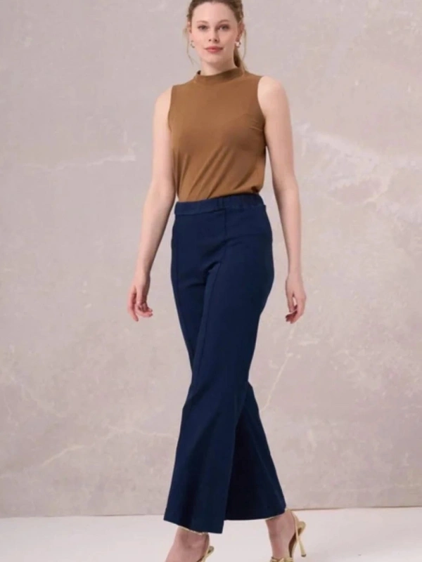 MissWhence Önü Dikişli Bol Paça Jean Pantolon 35103