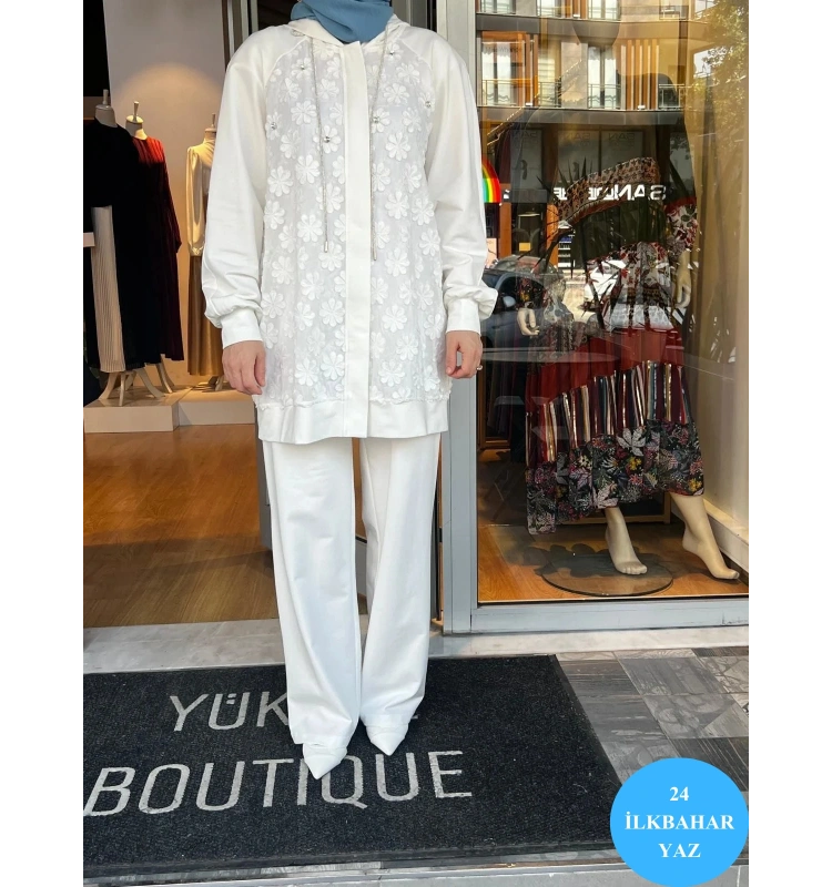 Jamıla Sarah Büyük Çiçek Pamuklu Kumaş Koll. Örme Eşofman Takımı SS24-9039