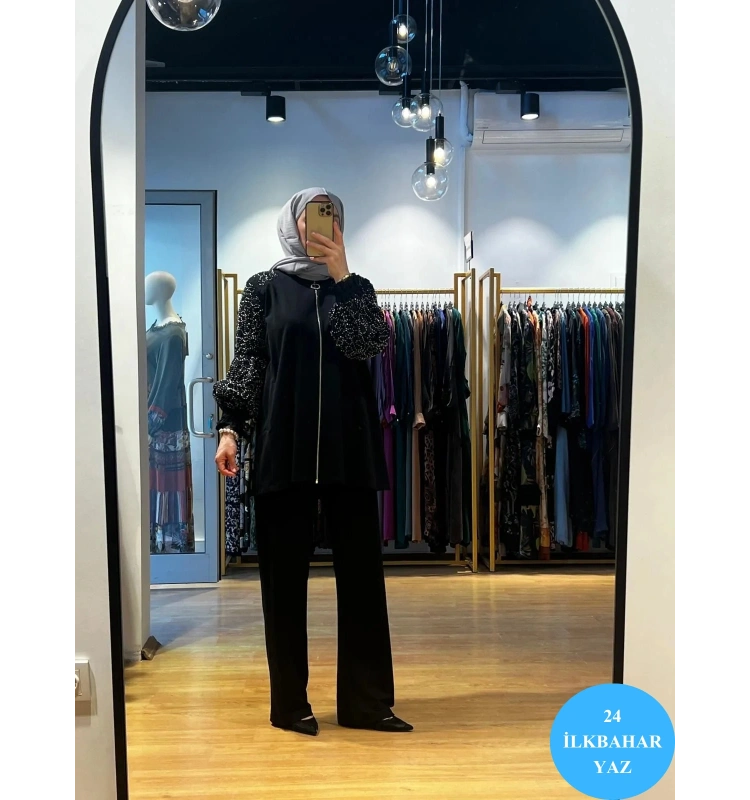 Jamıla Sarah Koll. Boncuk. İşl. Ferm. Kol Ucu Fırfırlı Eşofman Takımı SS24-9038