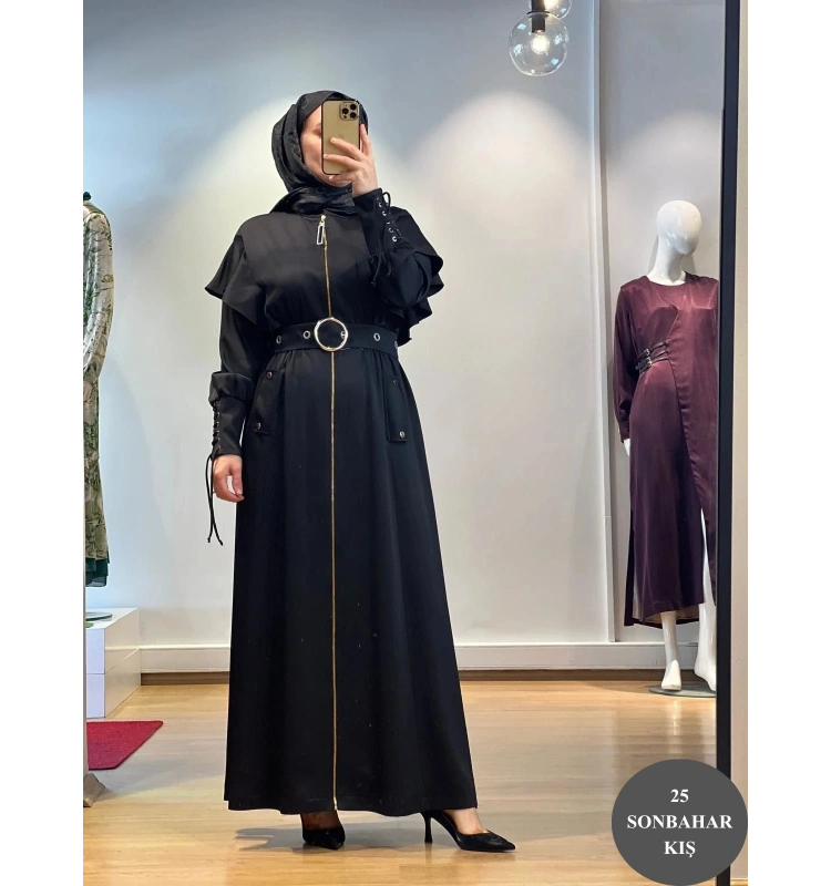 Jamıla Sarah Omuz. Volanlı Fer. Kuşgözlü Tokalı Trençkot FW25-4009
