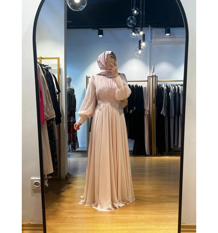 Jamıla Sarah Özü Büzgülü Balon Kollu Aplikli Şifon Elbise SS24-3026