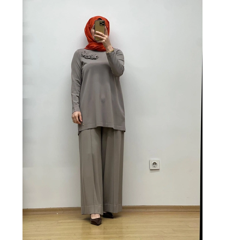 MissDalida Arkası Cupro Önü Gül Broşlu Triko Tunik 25Y-6011