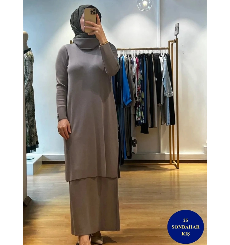 MissDalida Boğazlı Yaka Uzun Elbise T25K-4004