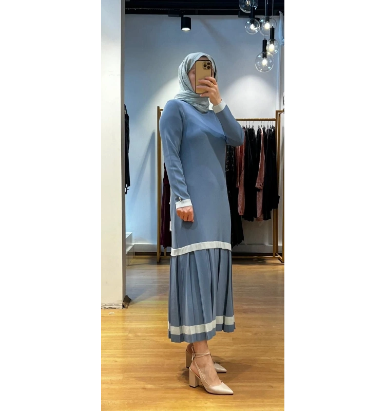 MissDalida Üst Kısmı Düz Pilise Detaylı Elbise T24Y-4010