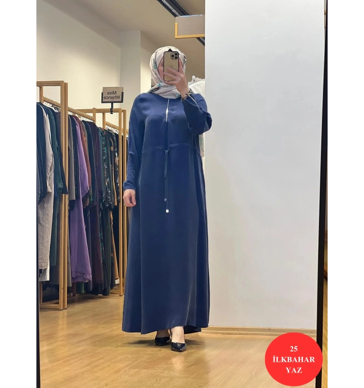 MissDalida Yakası Fermuarlı Beli Büzgülü Elbise 25Y-4011