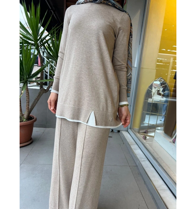 MissDalida Yakası Yırtmaçlı Triko Tunik T25PF-6002