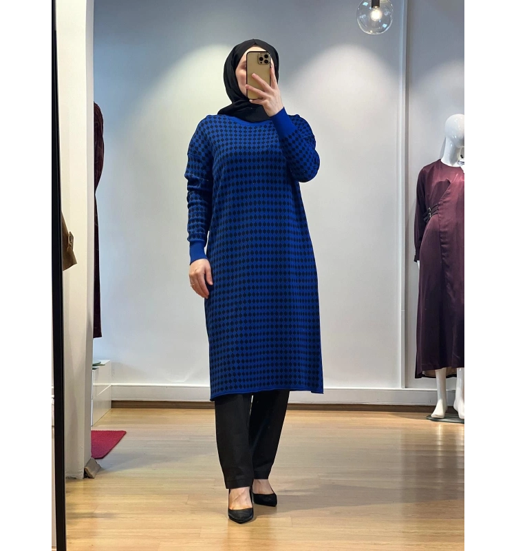 MissWhence Kazayağı Desenli Triko Tunik 34011