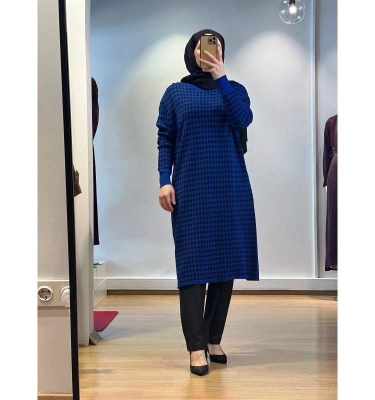 MissWhence Kazayağı Desenli Triko Tunik 34011