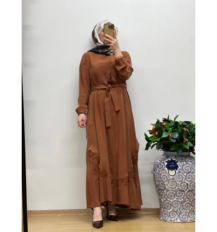 MissWhence Nakış Detaylı Ferm.Cupro Elbise 25Y-37800