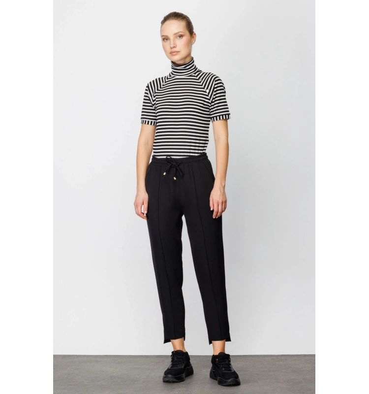 On Triko Dikiş Detaylı Pantolon 24K24133