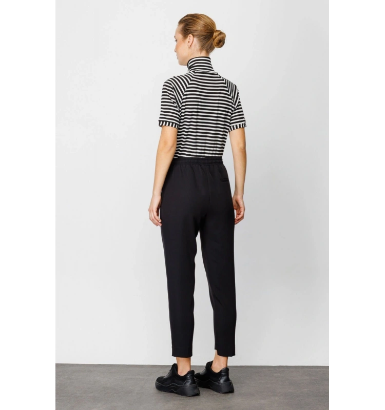 On Triko Dikiş Detaylı Pantolon 24K24133