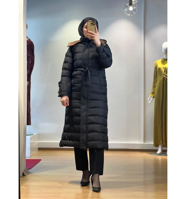 Womania Berlin Mont 18278