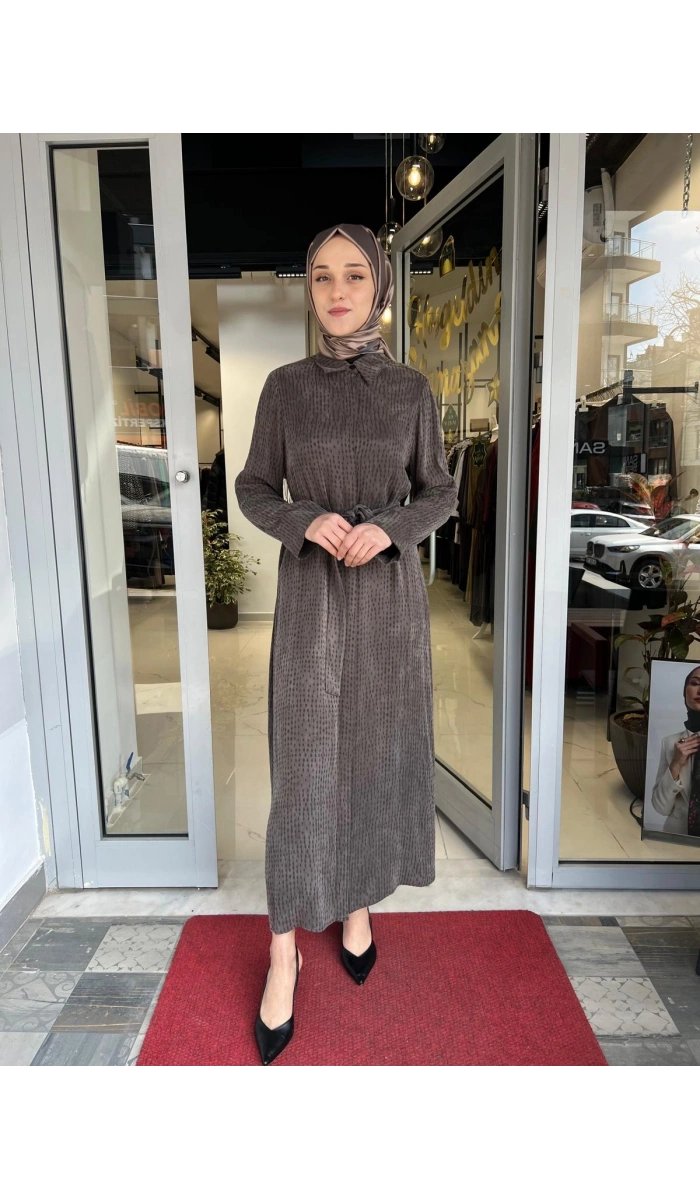 Stare Dokulu Taşlanmış İpek Elbise TD-4769