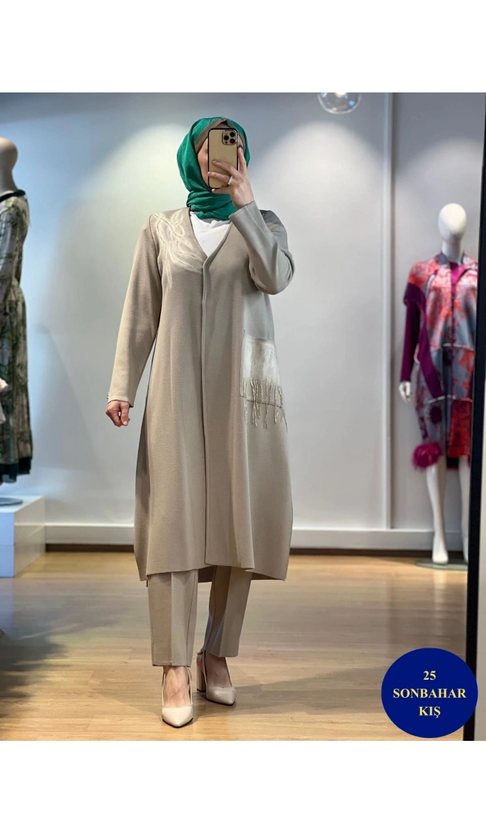 MissDalida Önü Keçe Baskılı Hırka T25K-9021