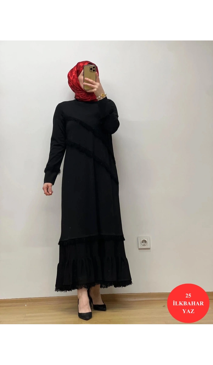 MissDalida Püskül Detaylı Uzun Triko Elbise 25Y-4000