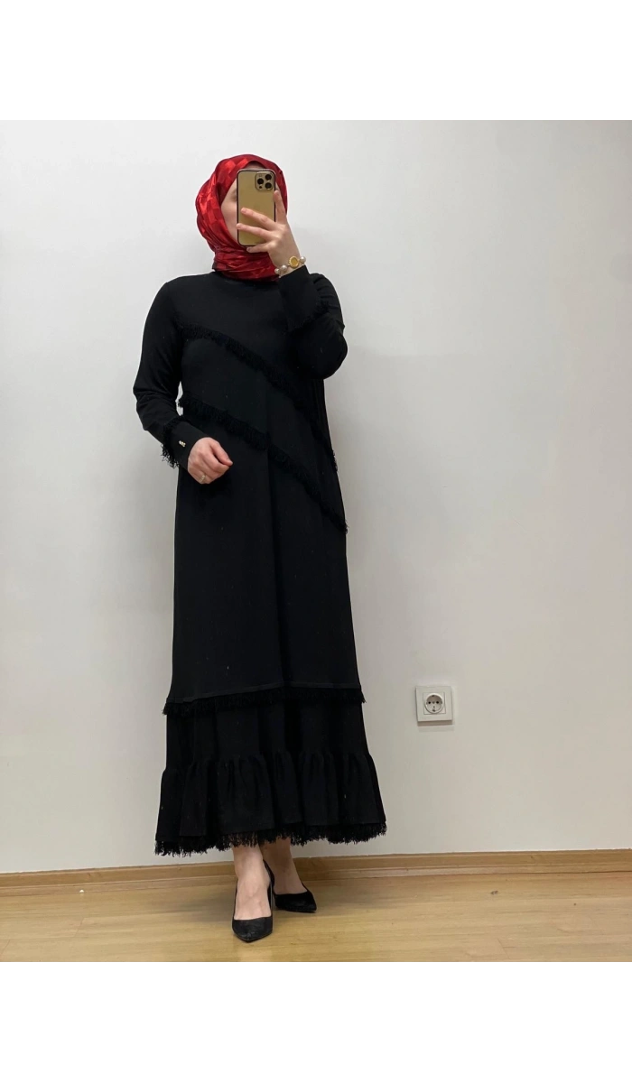 MissDalida Püskül Detaylı Uzun Triko Elbise 25Y-4000