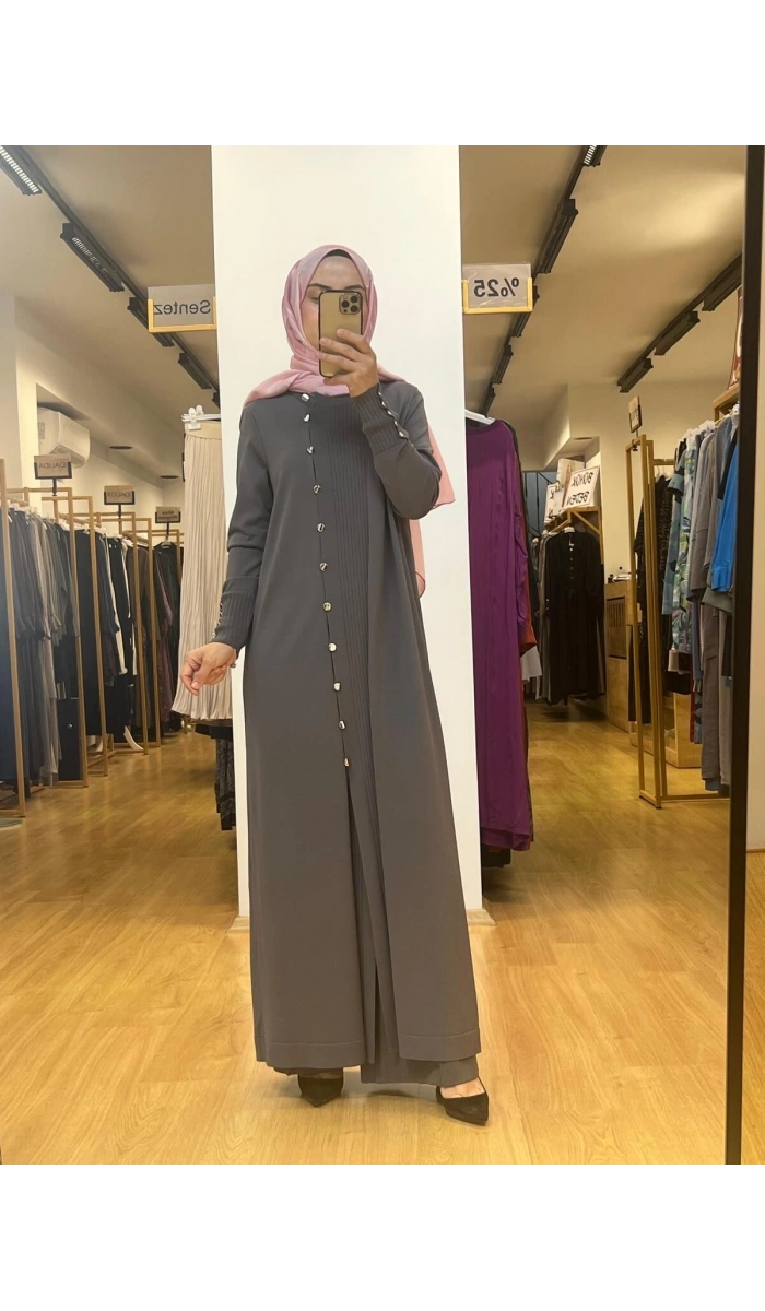 MissDalida Yuvarlak Yaka Düğmeli Uzun Triko Hırka 25Y-9020