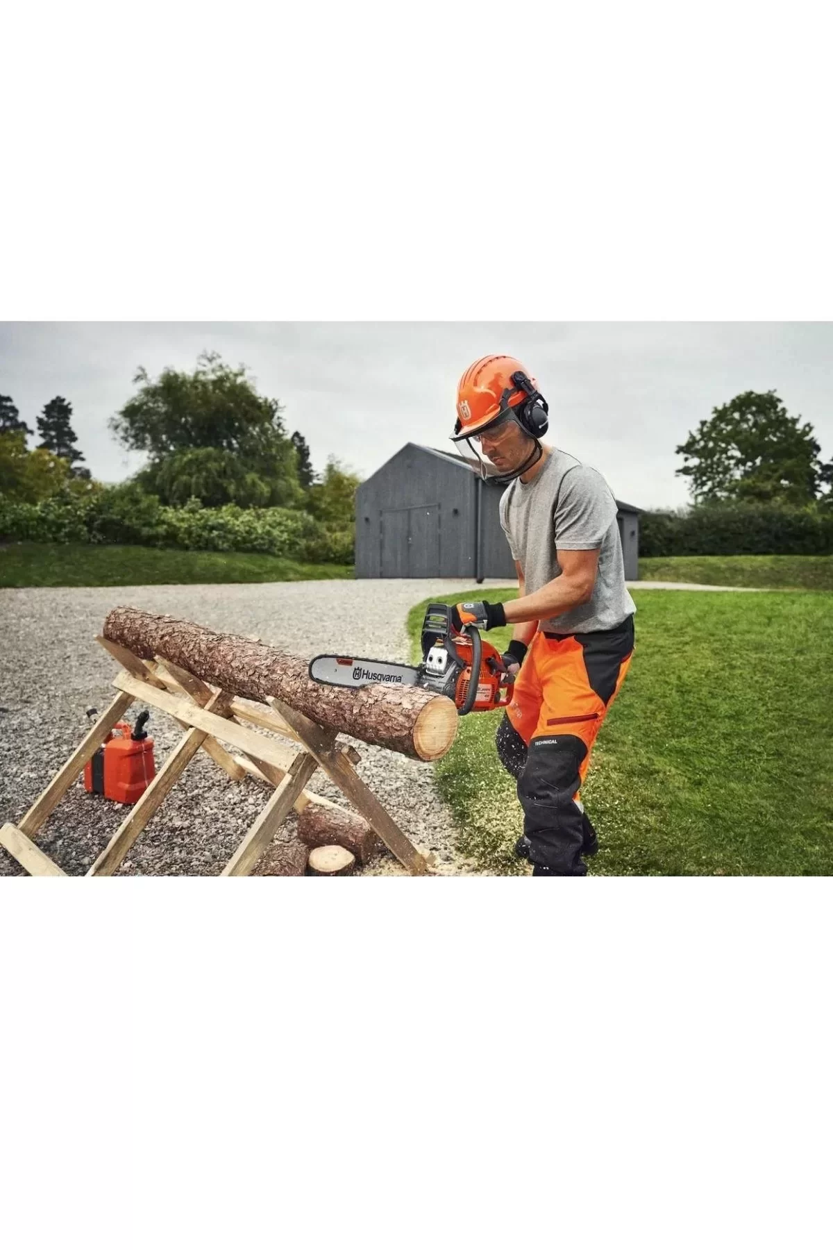 Husqvarn.a 450 Motorlu Testere 3.3 Hp 36 Diş