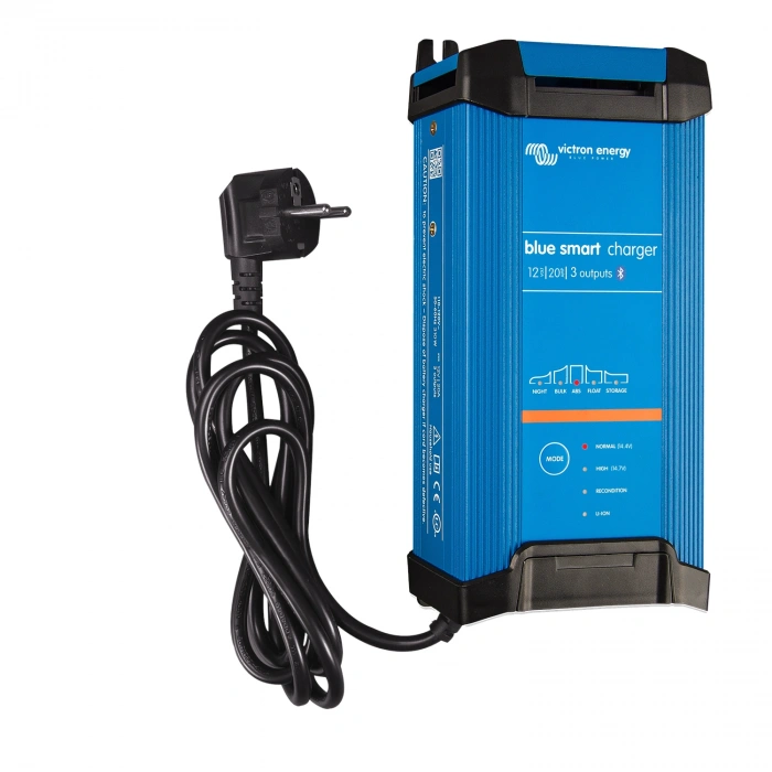 Blue Smart IP22 Charger 12V/20AH 230V