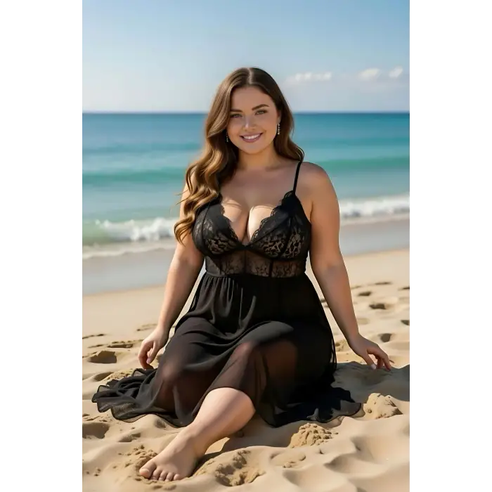 Dantelli Transparan Uzun Yırtmaçlı Gecelik