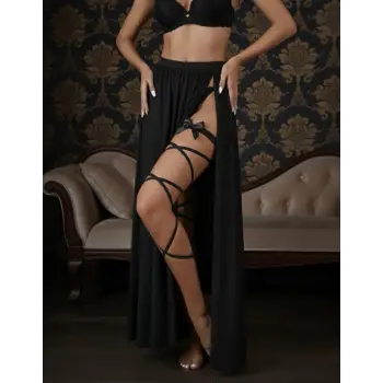 Bacak Bantlı Fiyonklu String