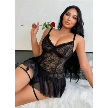 Büyük Beden Bacak Bantlı Fantezi Gecelik