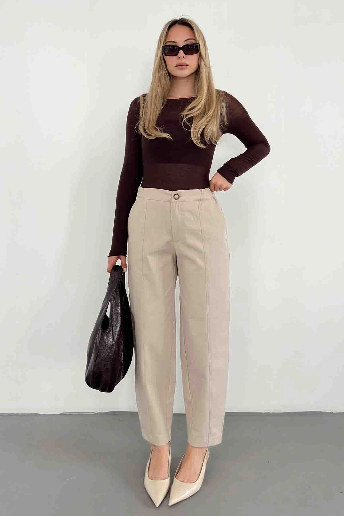 Açık yaka bluz kahve