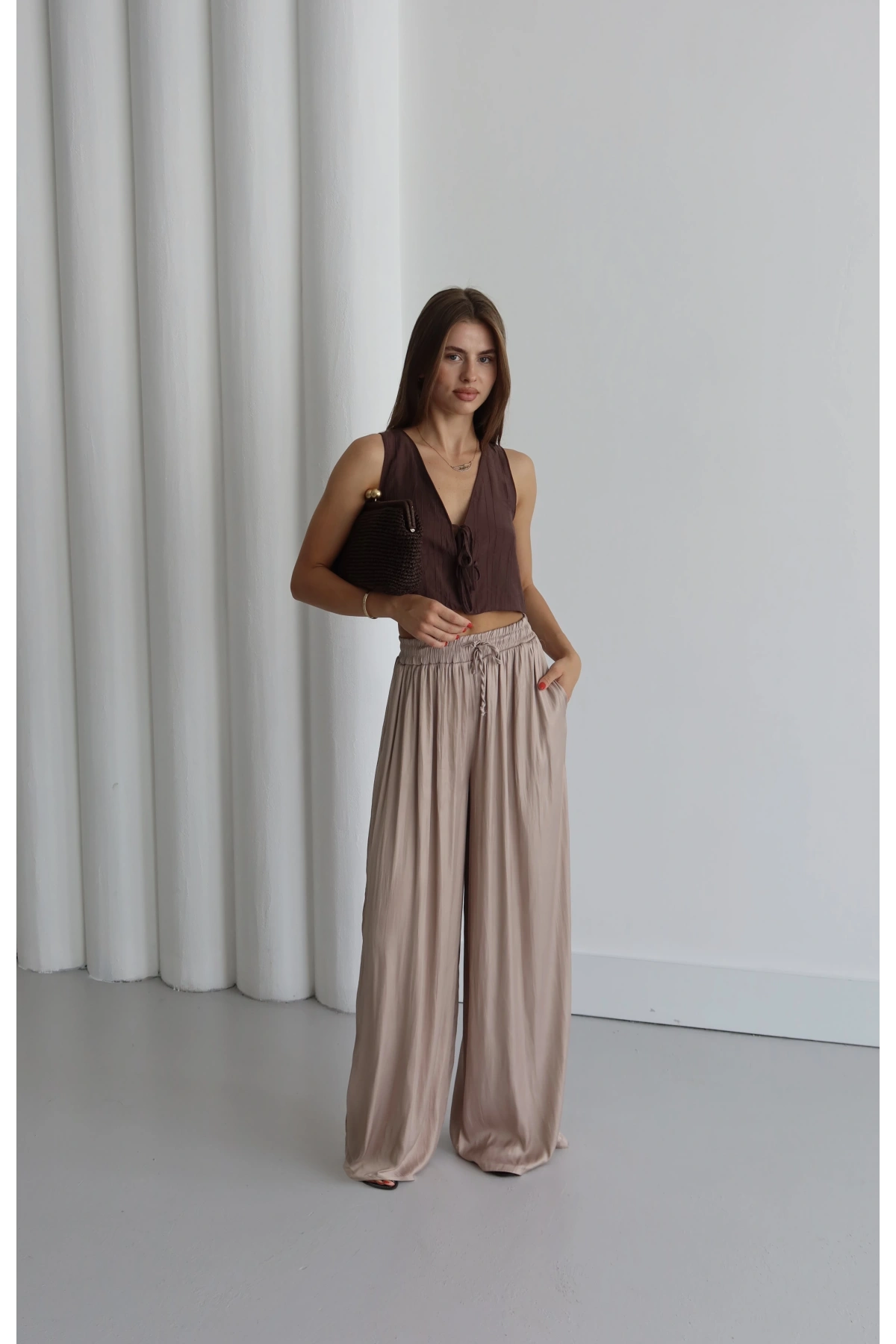 Bağcıklı Rahat Kesim Pantolon Bej