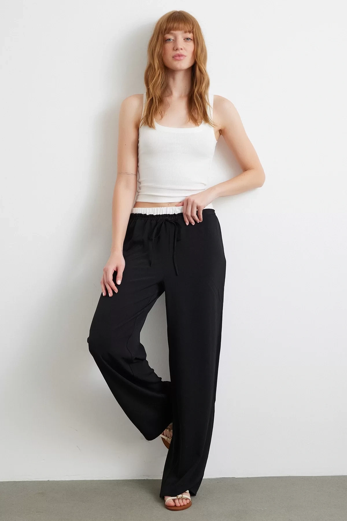 Bel Bantlı Wide Leg Pantolon Siyah