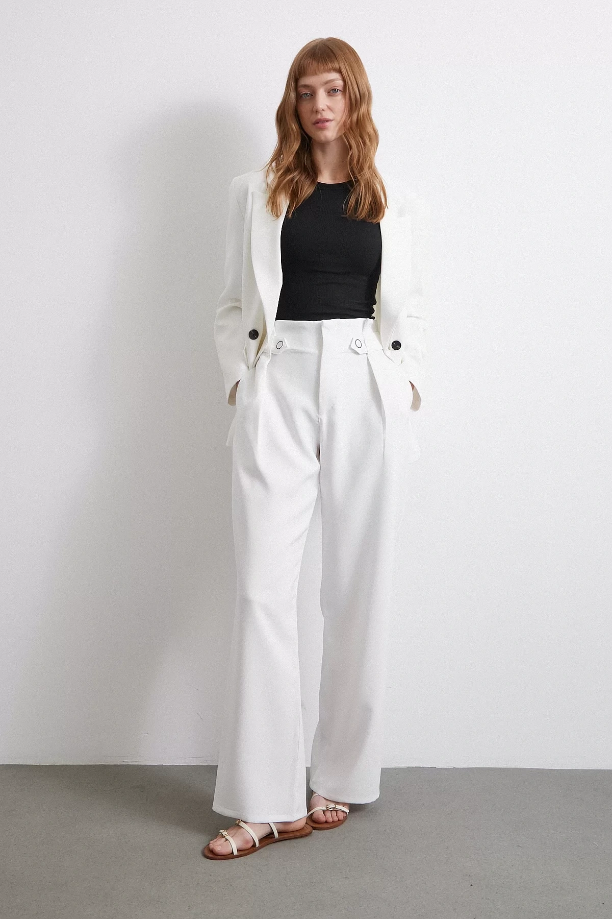 Bel Detaylı Wide Leg Pantolon Ekru