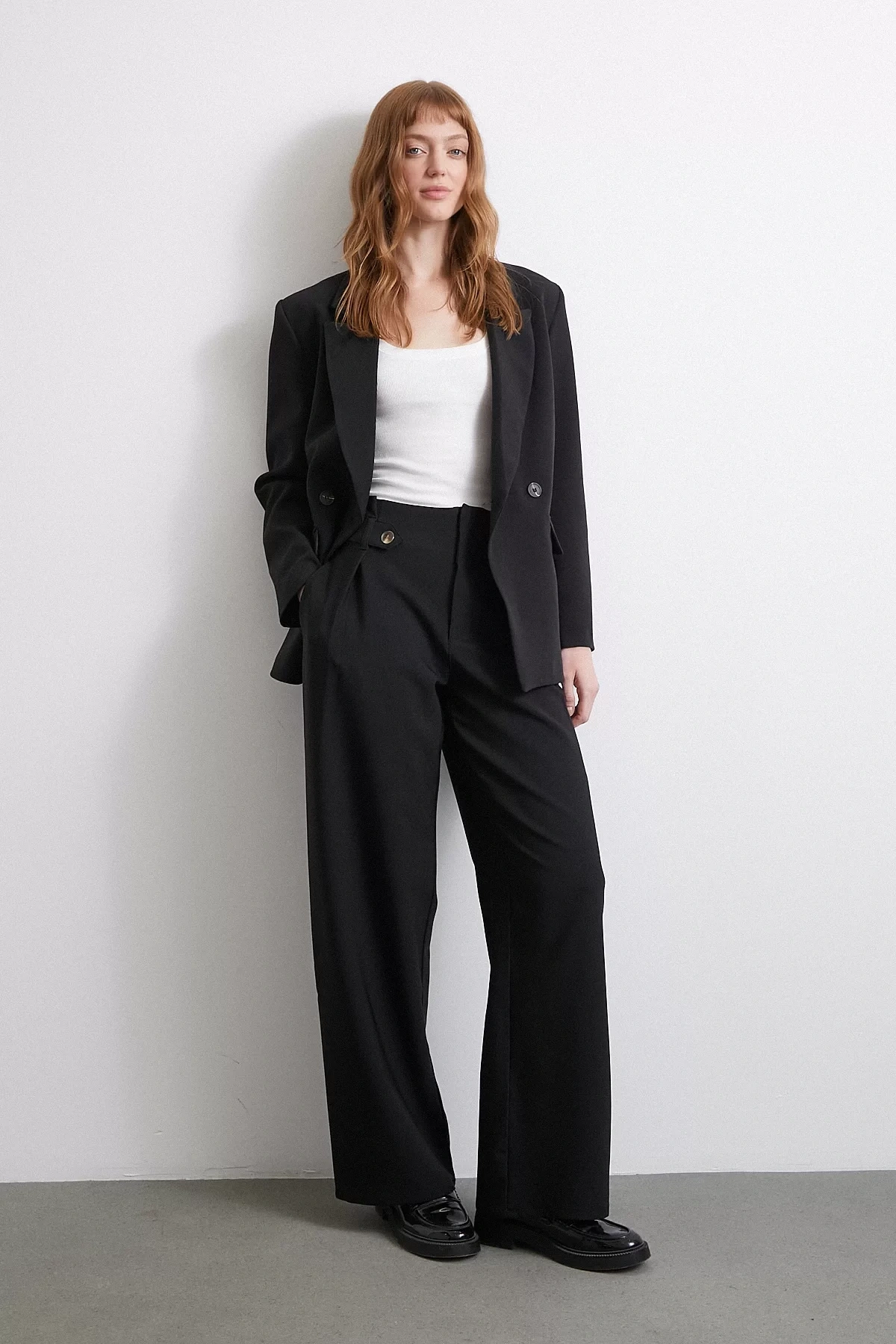 Bel Detaylı Wide Leg Pantolon Siyah