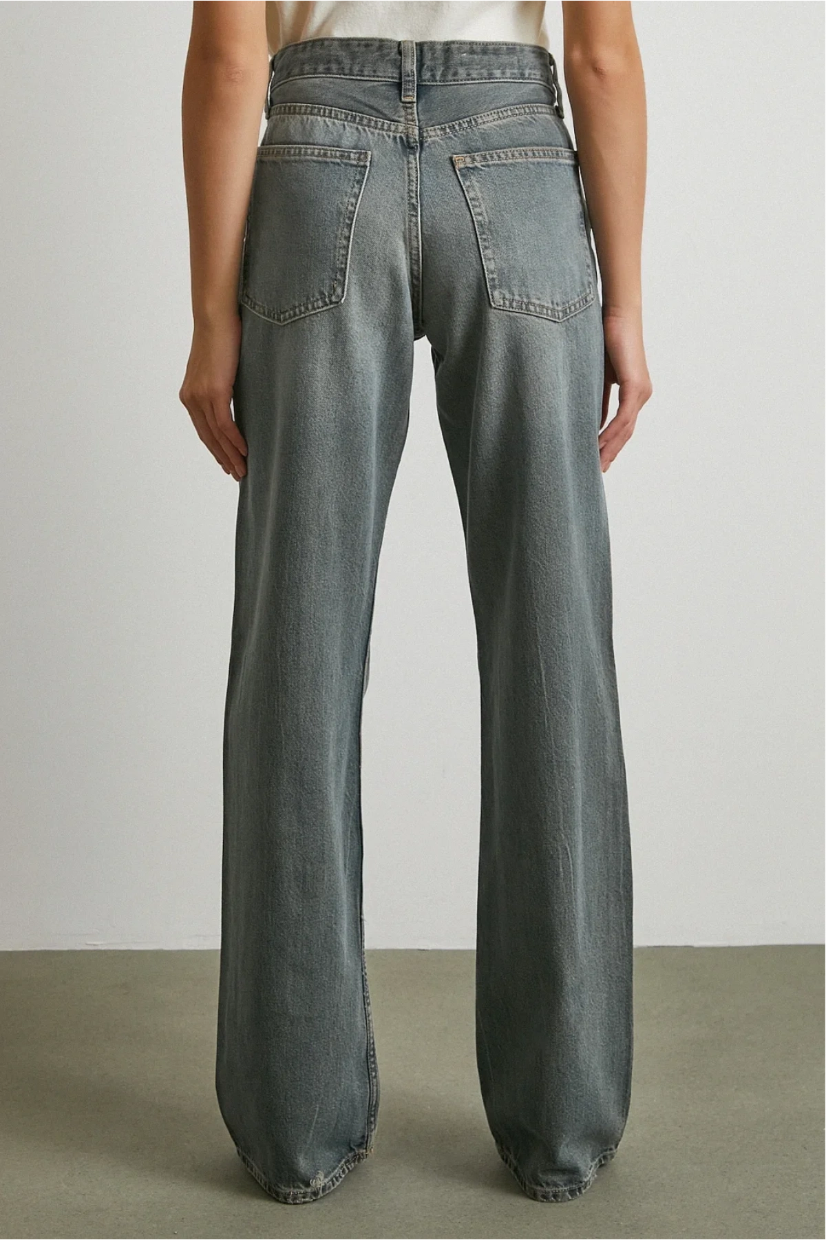 Beş Cepli Yüksek Bel Jean Füme