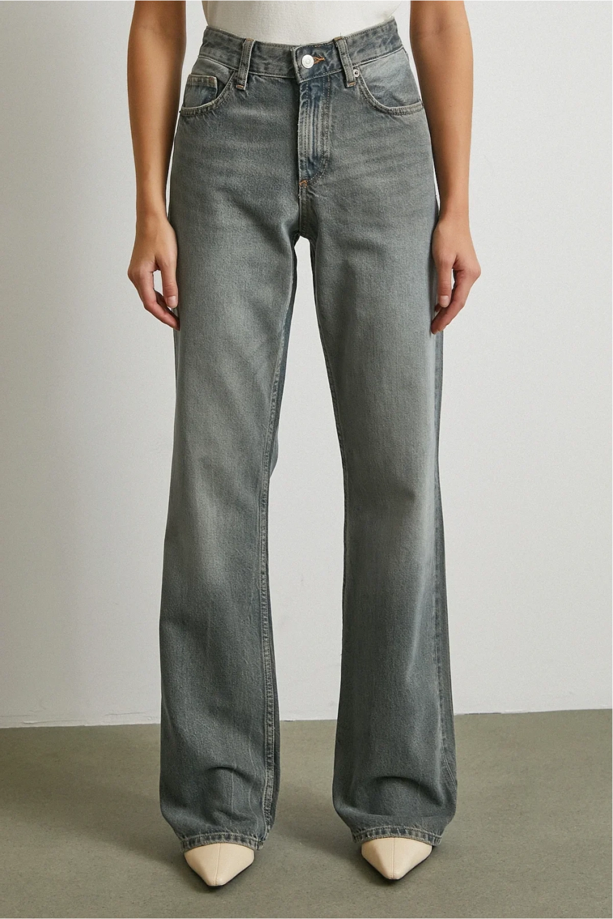 Beş Cepli Yüksek Bel Jean Füme