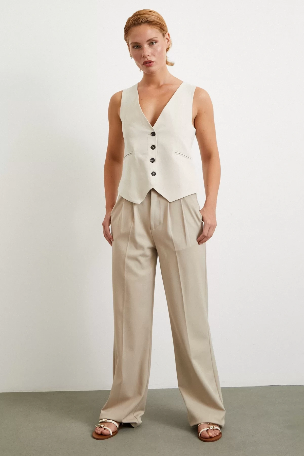 Cep Kapaklı Keten Yelek Krem