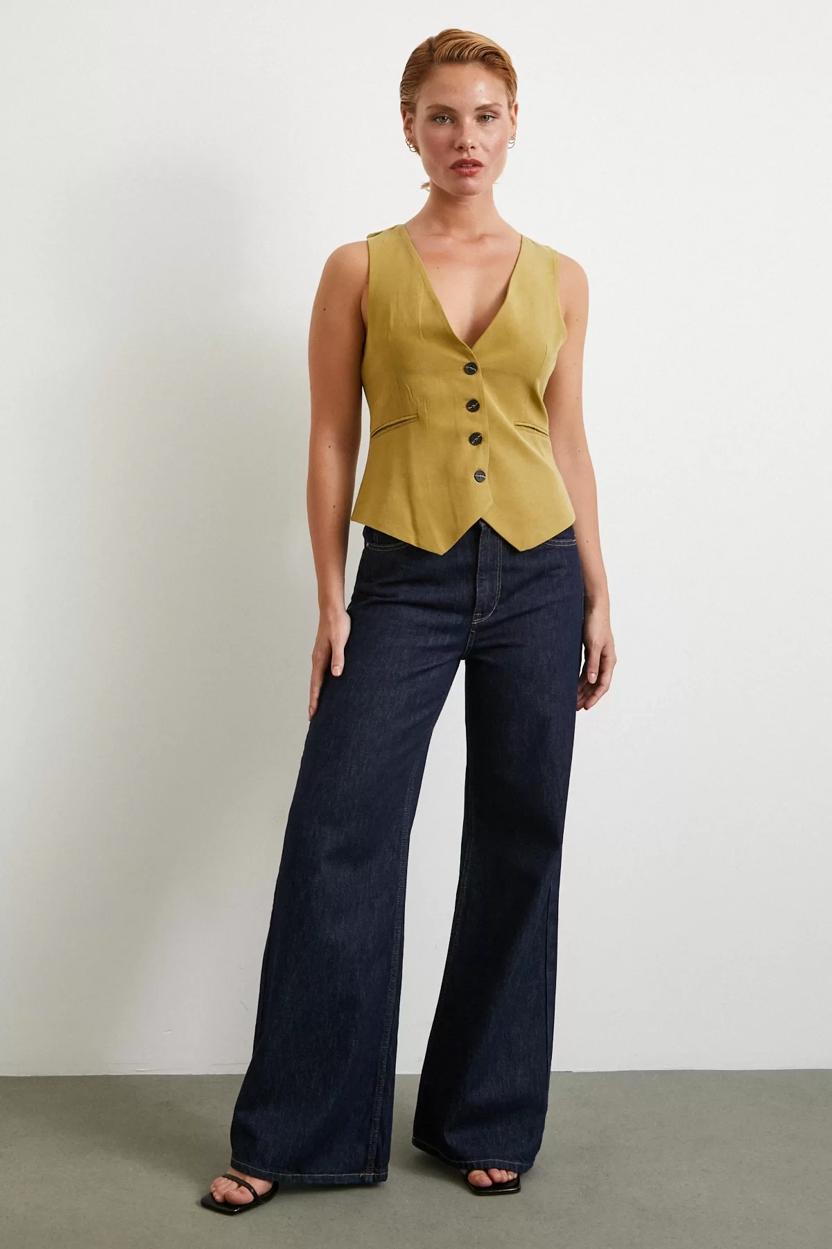 Cep Kapaklı Keten Yelek Olive