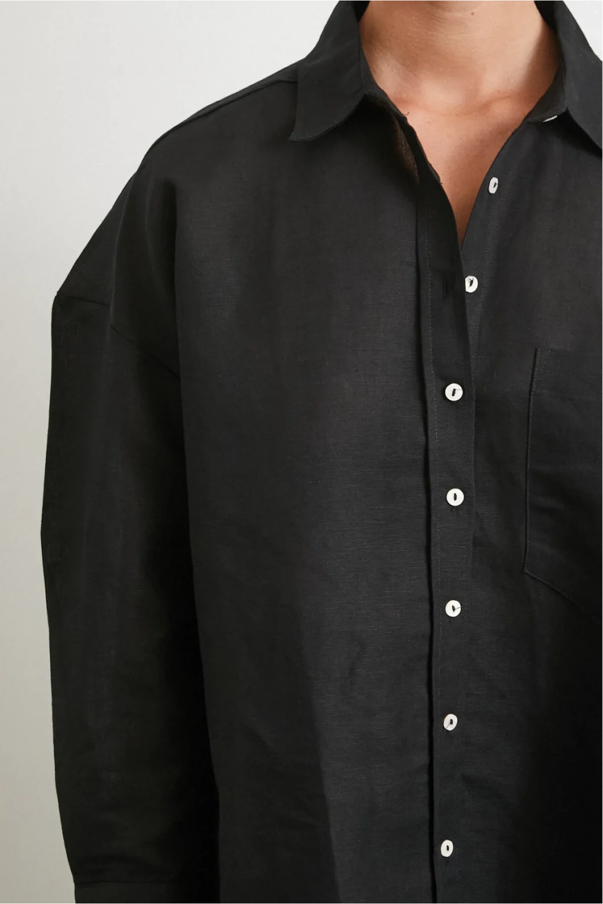 Cepli Oversize Keten Gömlek Siyah