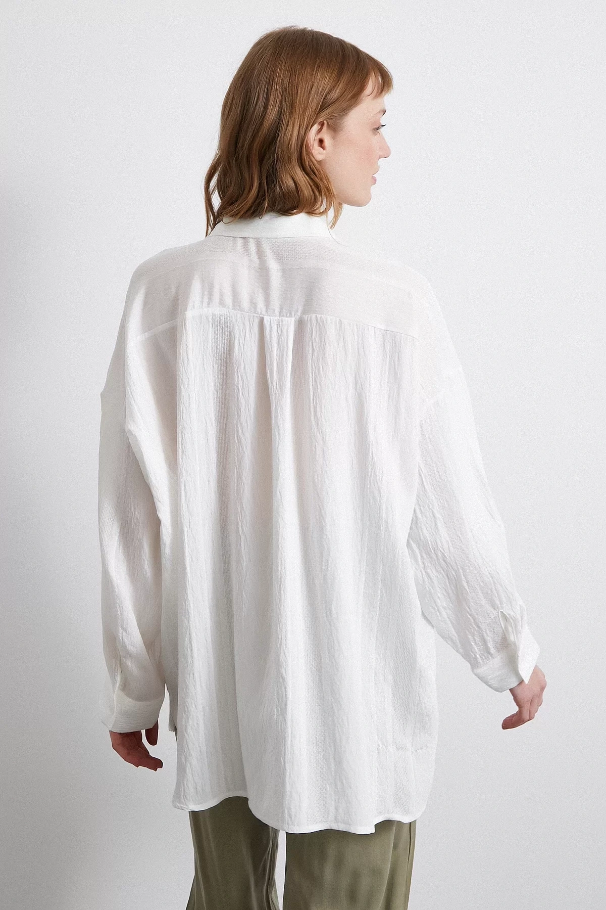 Dantel Detaylı Transparan Pamuklu Gömlek Beyaz