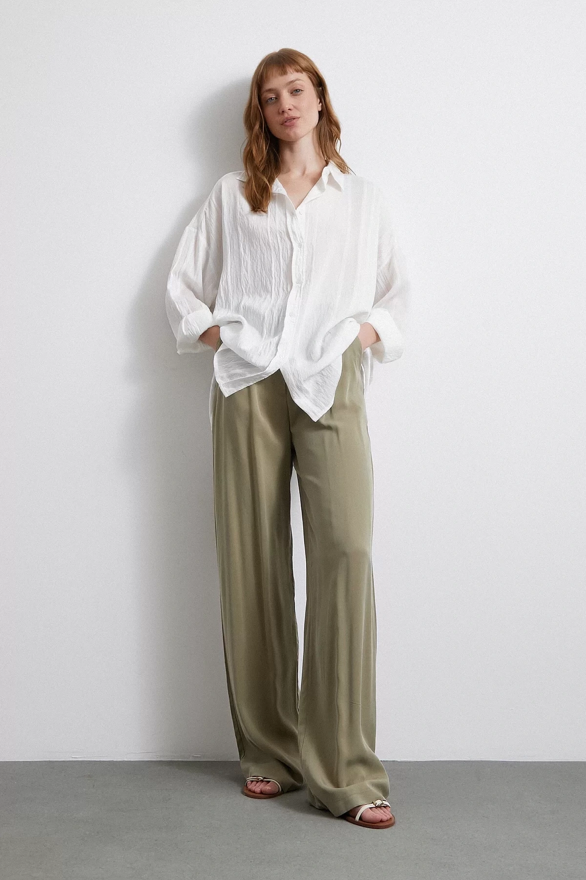 Dantel Detaylı Transparan Pamuklu Gömlek Beyaz