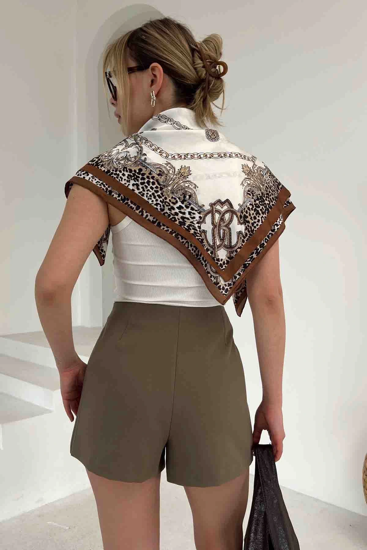 Düğme Detaylı Şort Etek