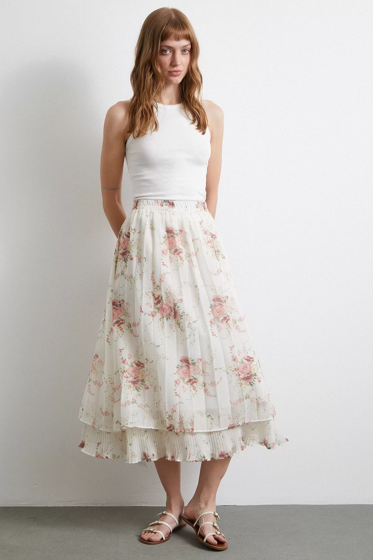 Fırfırlı Piliseli Etek Krem