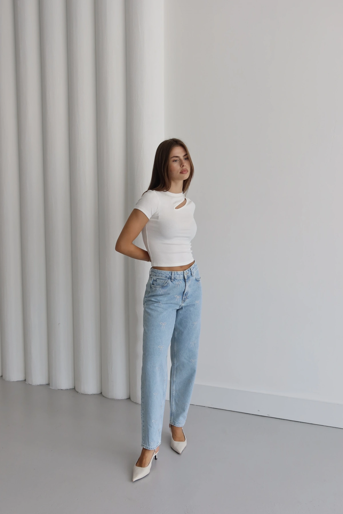 Fiyonk Desenli Taş Detaylı Pantolon