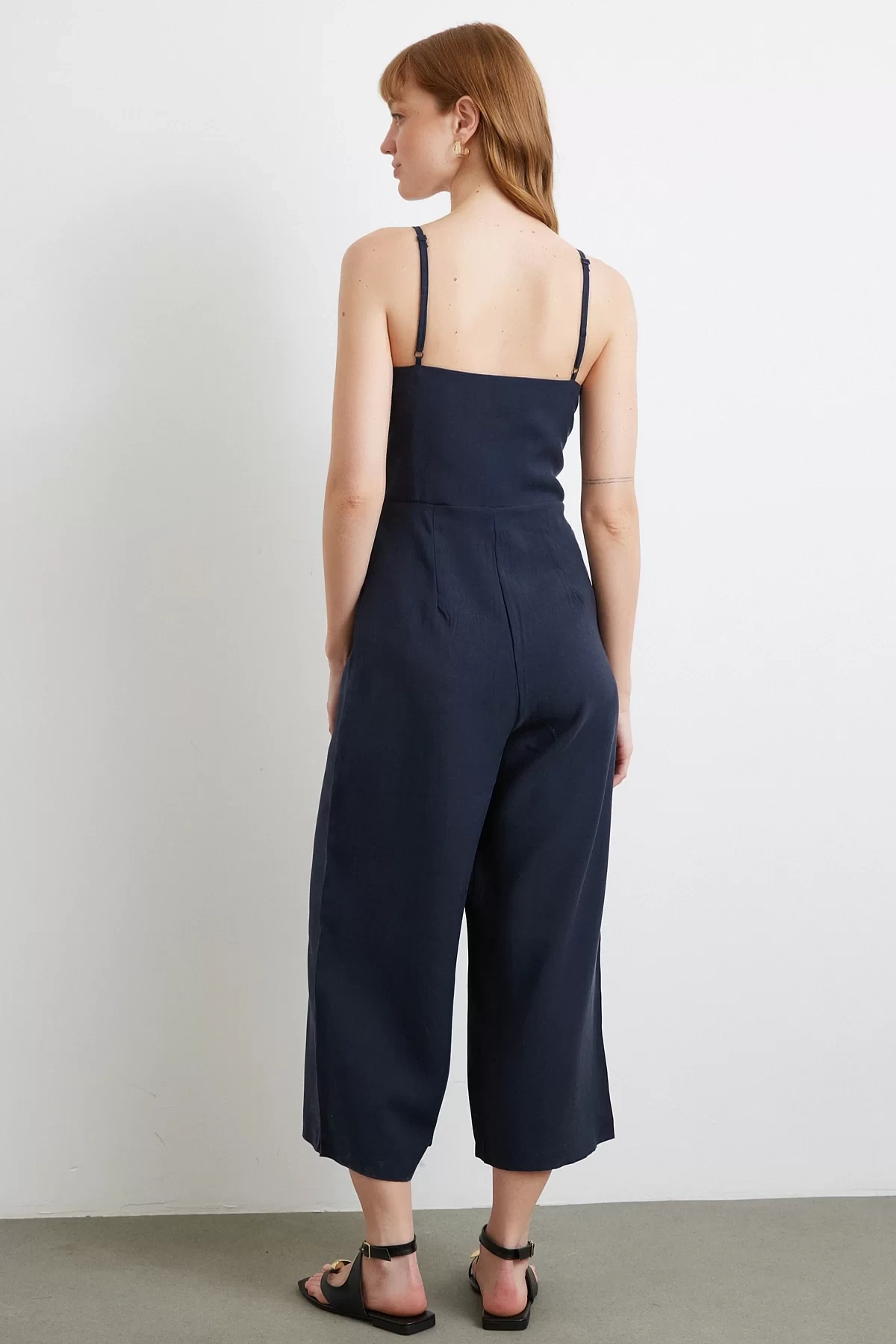 Fiyonklu Askılı Tulum Lacivert